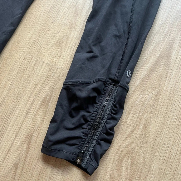 Lululemon Runday Crop Leggings - Picture 4 of 8